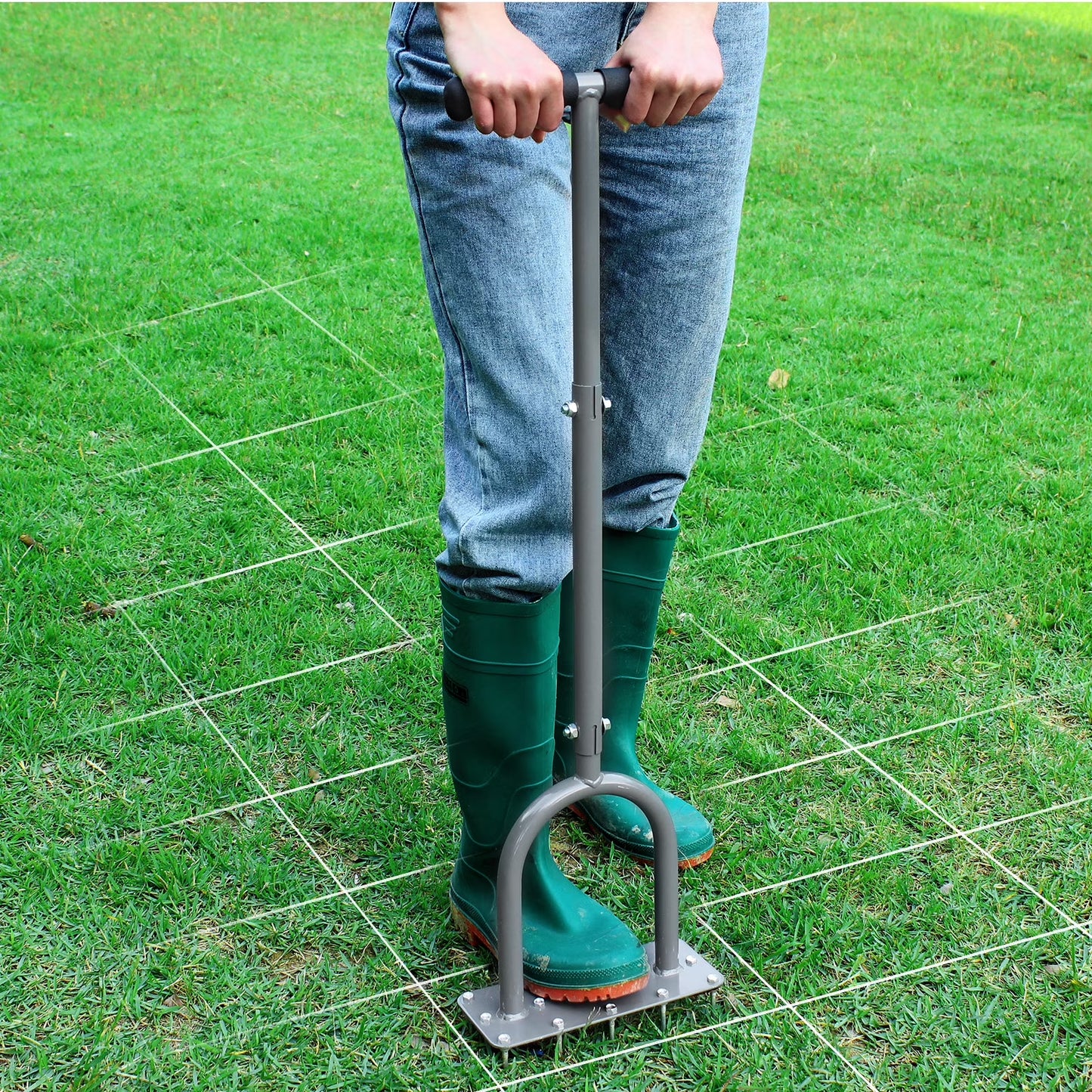 Manual Lawn Spike Aerator - 15 Heavy-Duty Spikes for Soil Health